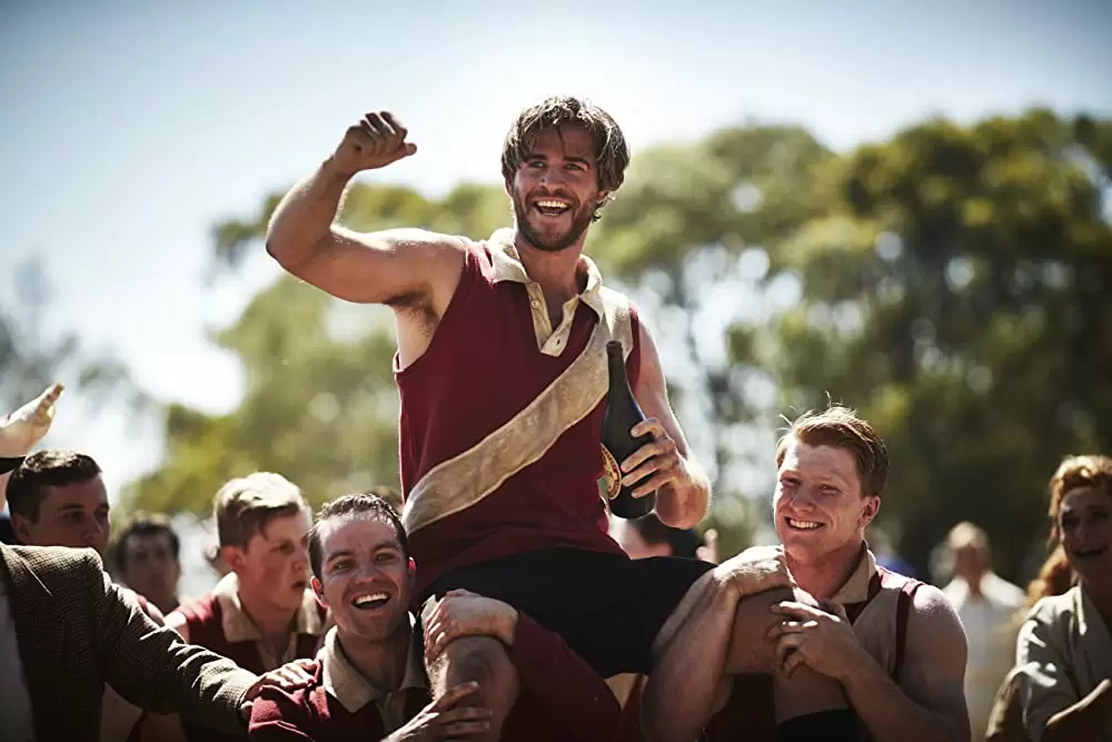 「リベンジャー 復讐のドレス」リアム・ヘムズワースの画像