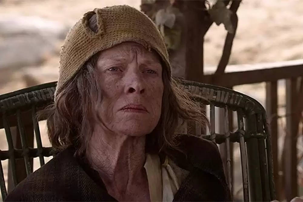 「リベンジャー 復讐のドレス」ジュディ・デイビスの画像