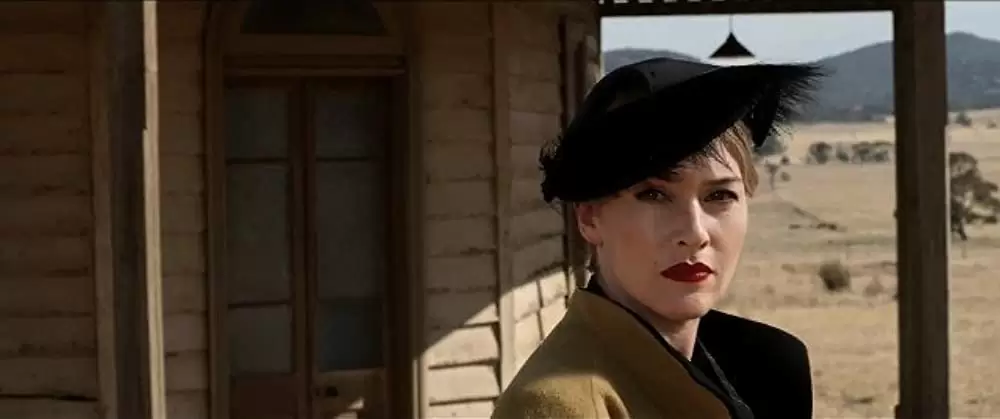 「リベンジャー 復讐のドレス」ケイト・ウィンスレットの画像