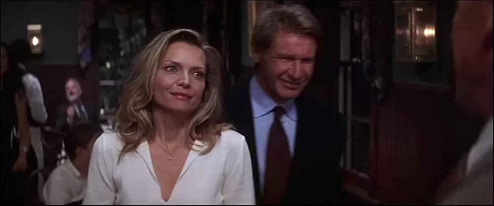 ホワット・ライズ・ビニースの画像