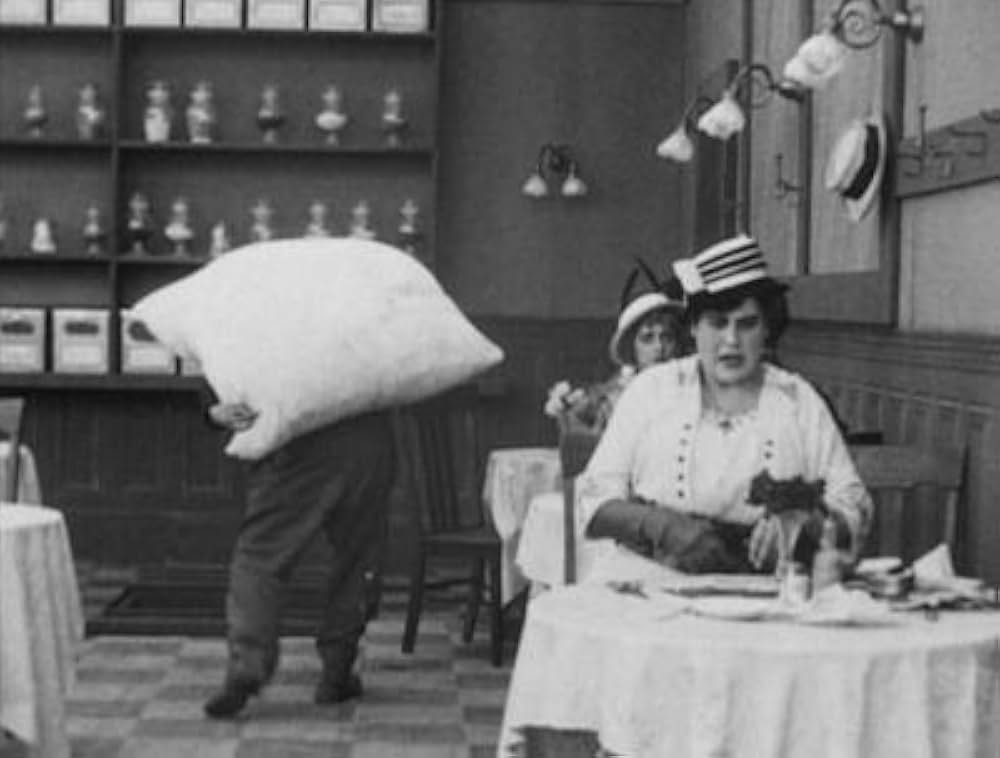 チャップリンとパン屋の画像