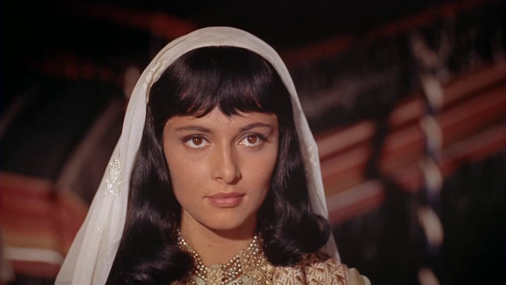 黒い天幕の画像