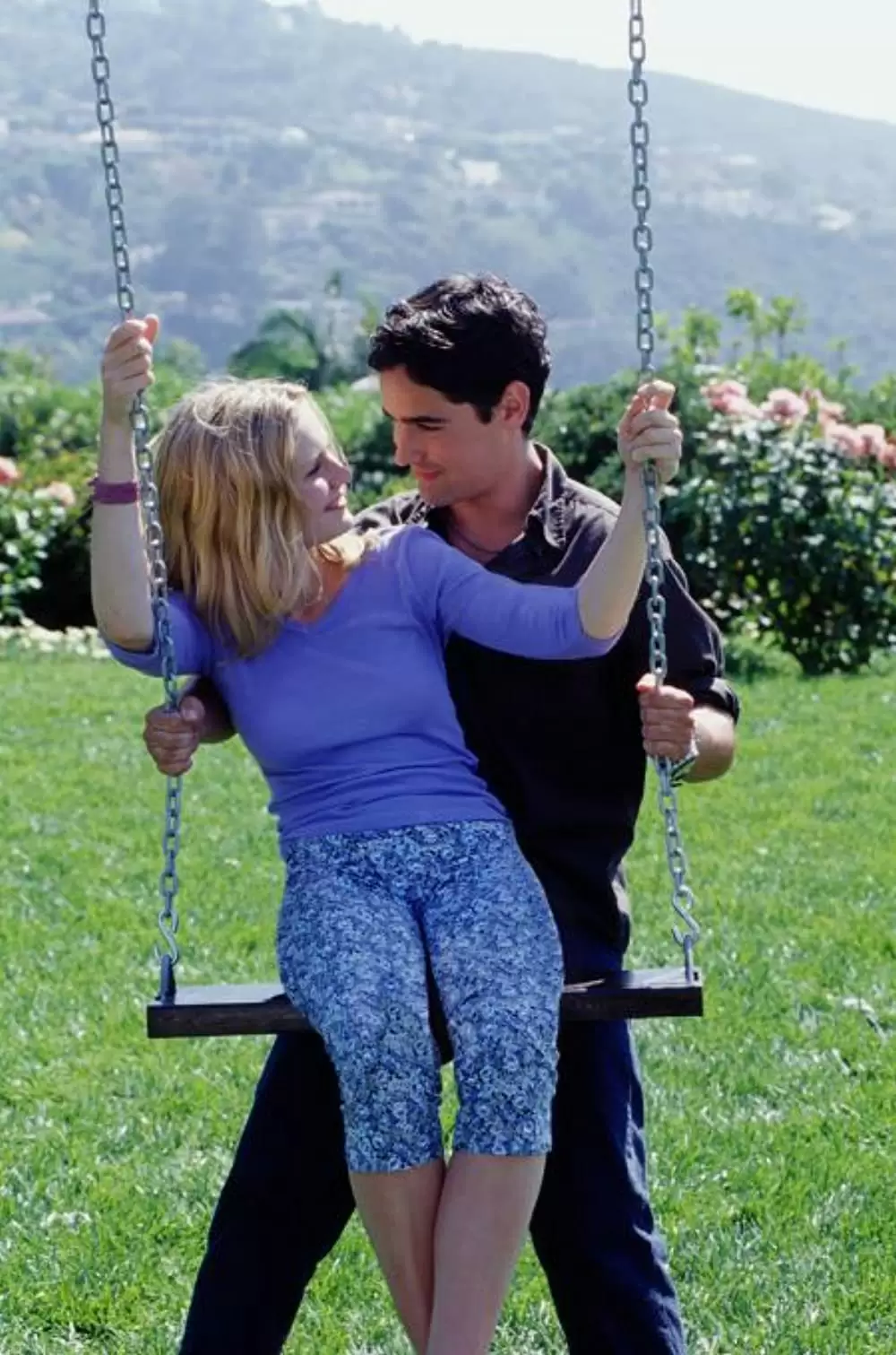 「チアーズ！」キルステン・ダンスト & ジェシー・ブラッドフォードの画像