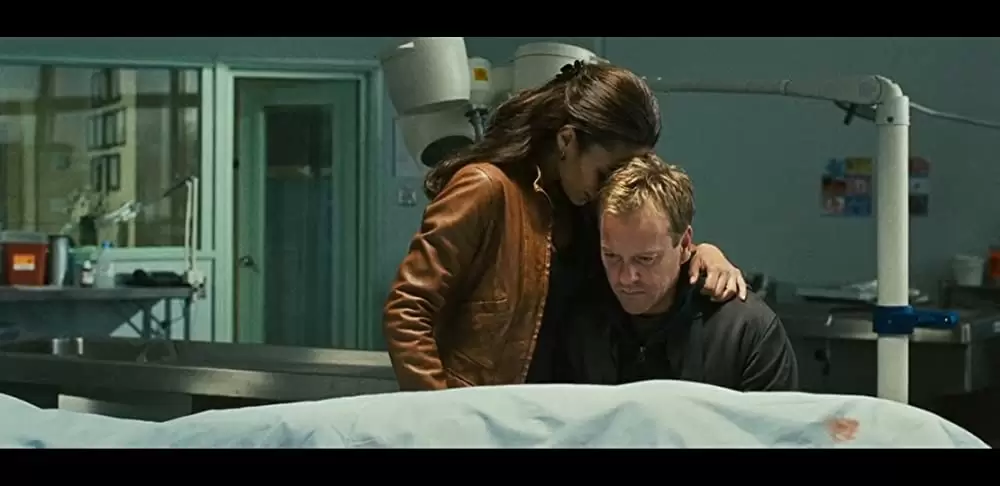 「ミラーズ」キーファー・サザーランド & ポーラ・パットンの画像