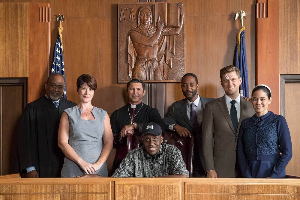 クリエイテッド・イコール（原題）の写真