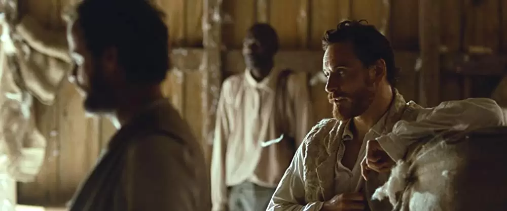 「それでも夜は明ける」ギャレット・ディラハント & マイケル・ファスベンダーの画像