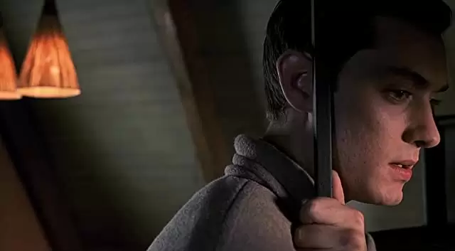 イグジステンズの画像