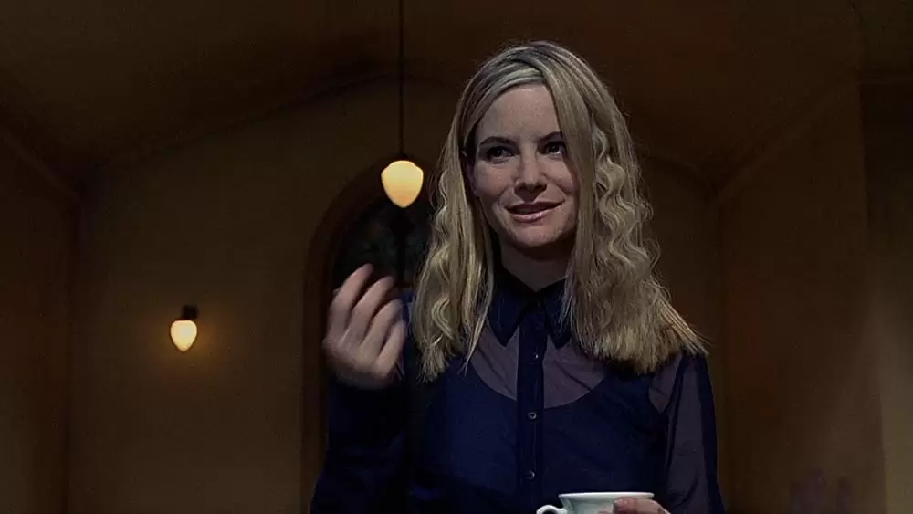 イグジステンズの画像