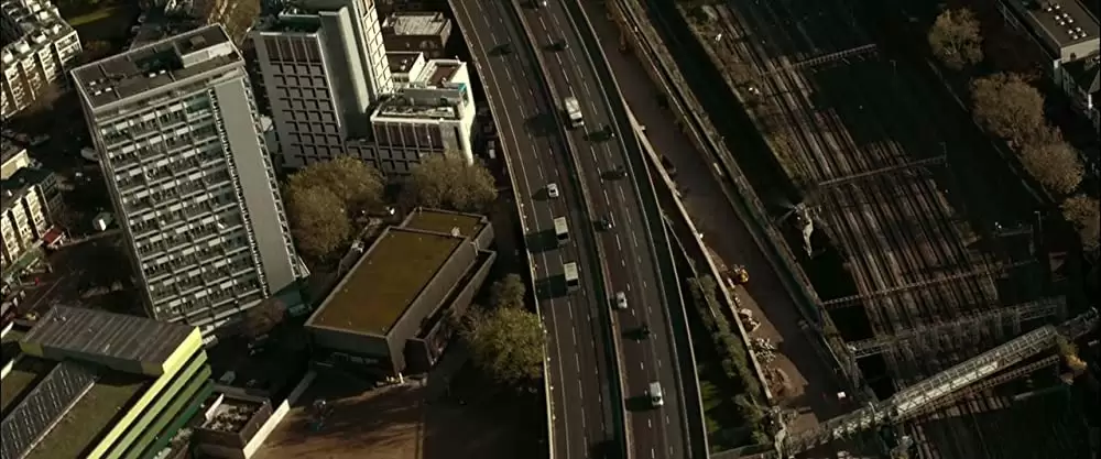 クリミナル ２人の記憶を持つ男の画像