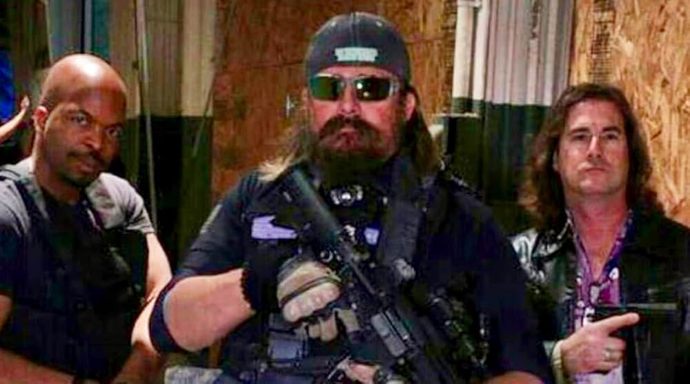 クロス・ウォーズの写真