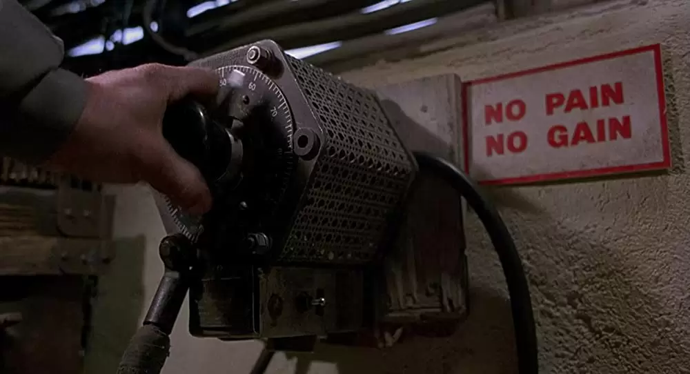 ホット・ショット2の画像