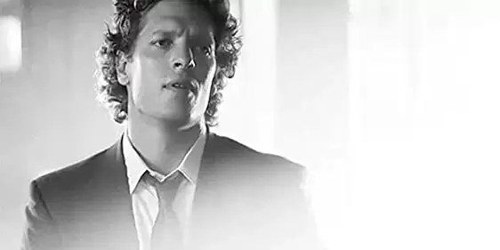 ブルースチールの画像