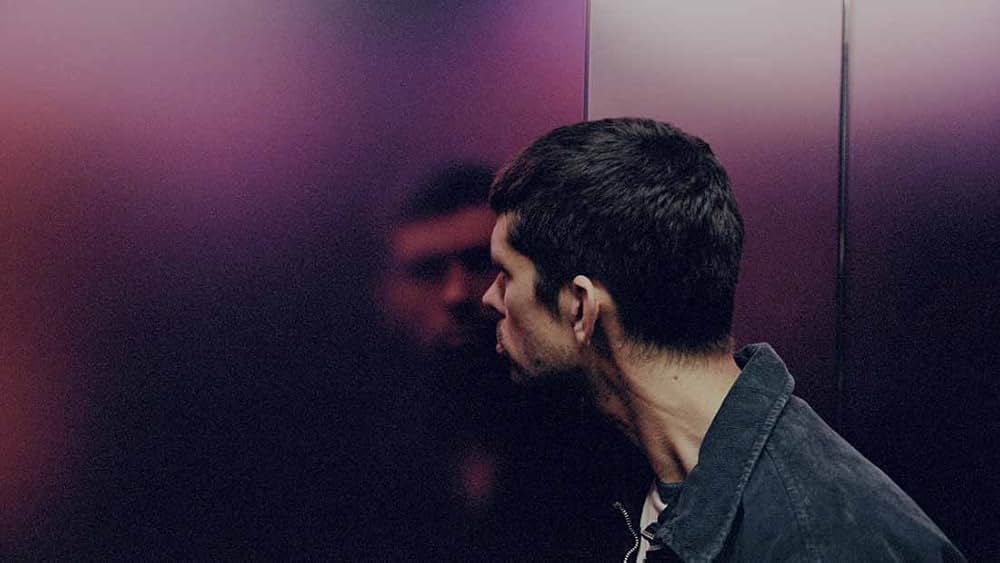 Surge（原題）の写真