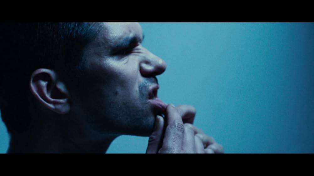 Surge（原題）の画像