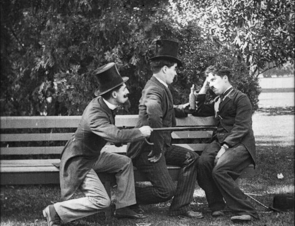 チャップリンの女装の画像