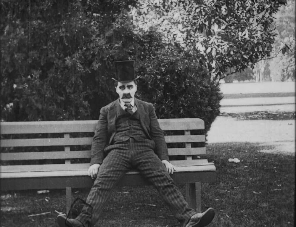 チャップリンの女装の画像