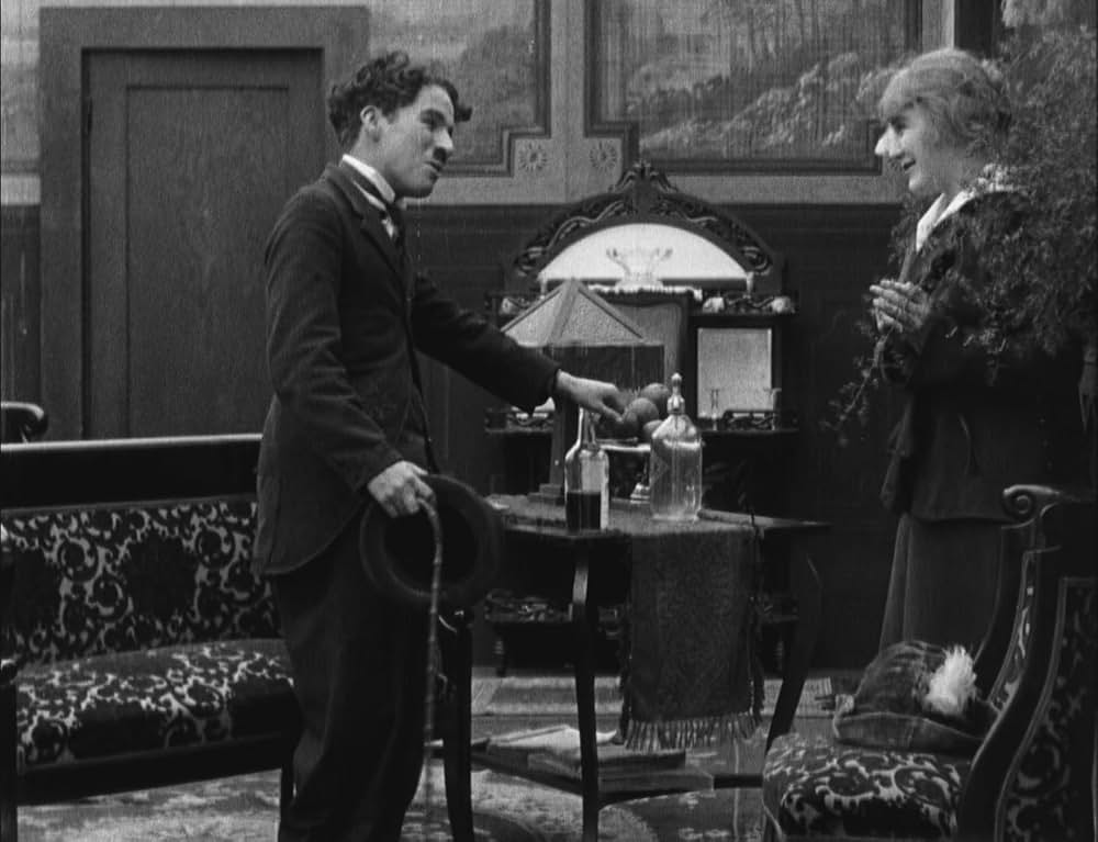 チャップリンの女装の画像