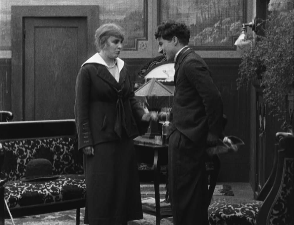 チャップリンの女装の画像