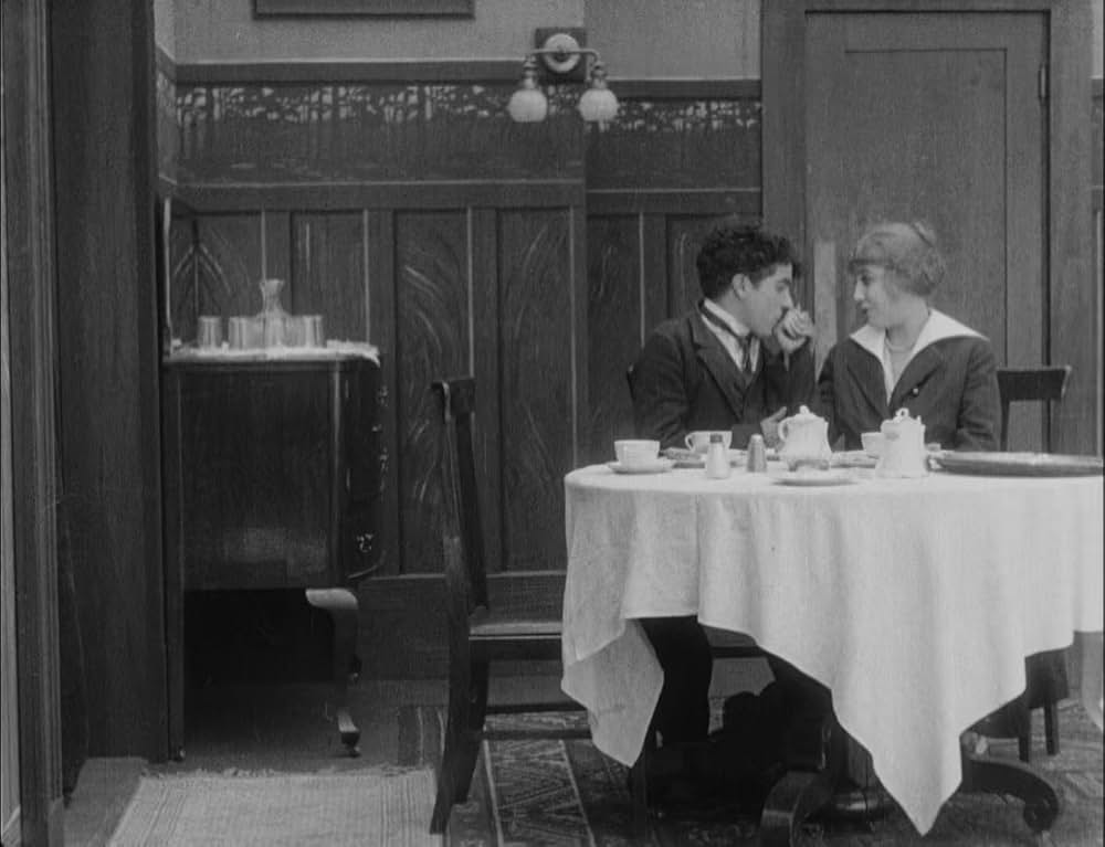 チャップリンの女装の画像