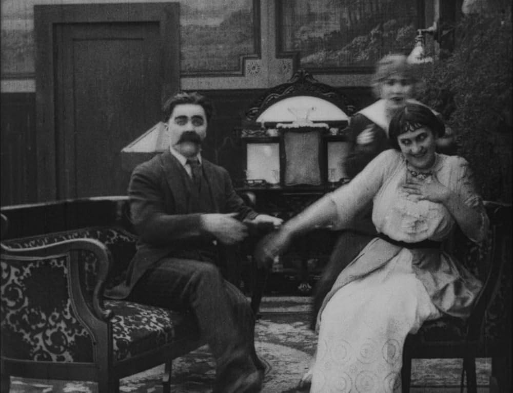 チャップリンの女装の画像