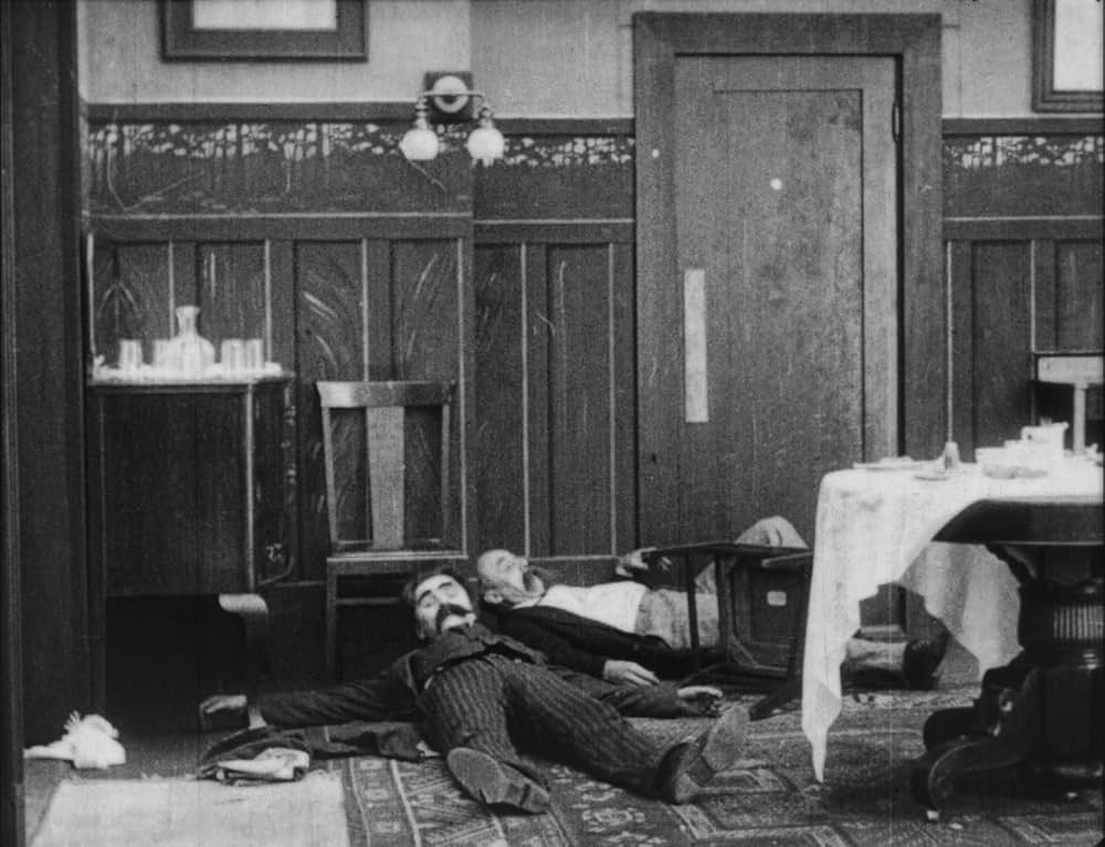 チャップリンの女装の画像