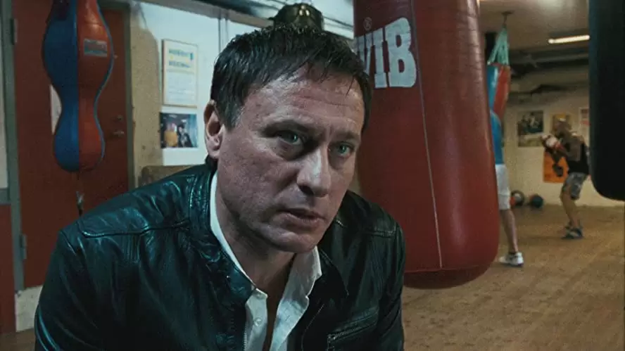 ミレニアム2 火と戯れる女の画像