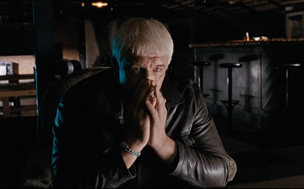 ミレニアム2 火と戯れる女の画像