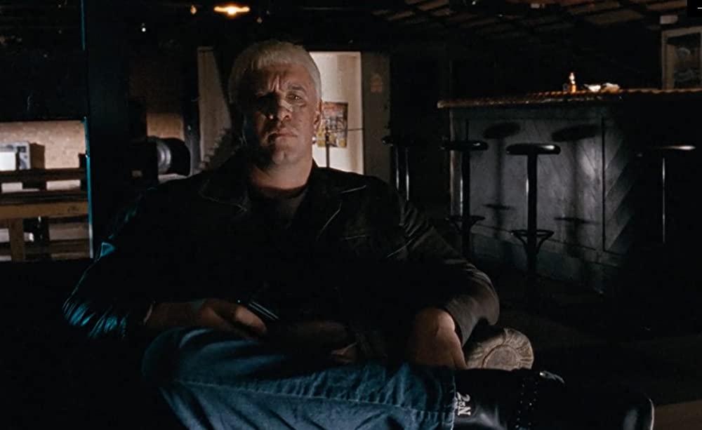 ミレニアム2 火と戯れる女の画像