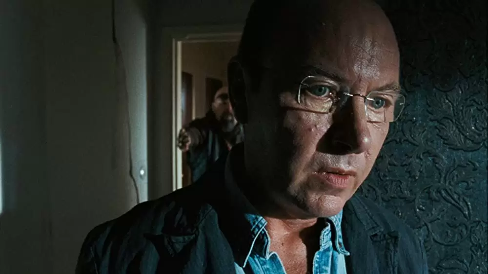 ミレニアム2 火と戯れる女の画像