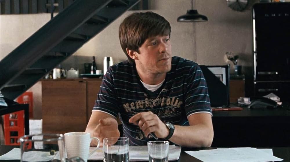 ミレニアム2 火と戯れる女の画像