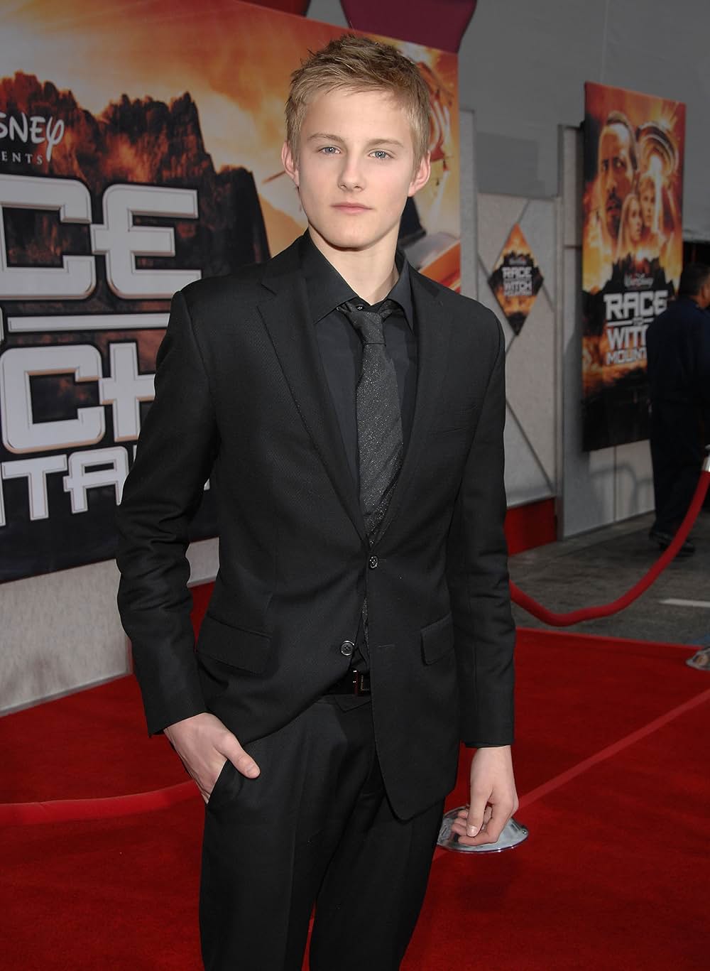 ウィッチマウンテン／地図から消された山の画像