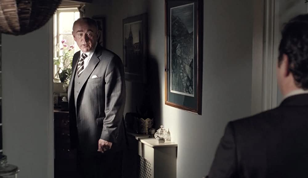 ハウエルズ家のちょっとおかしなお葬式の画像