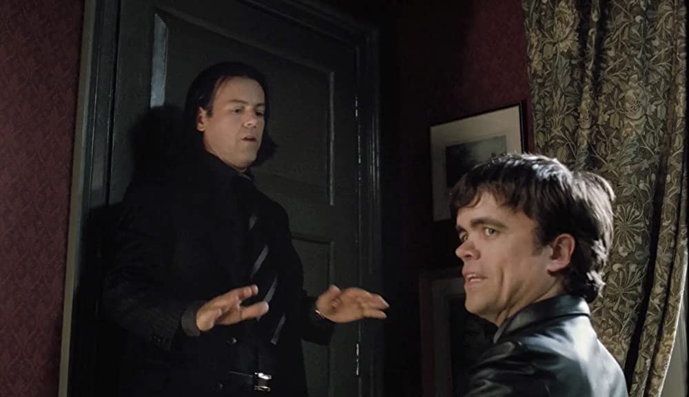 ハウエルズ家のちょっとおかしなお葬式の画像