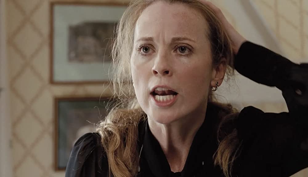 ハウエルズ家のちょっとおかしなお葬式の画像