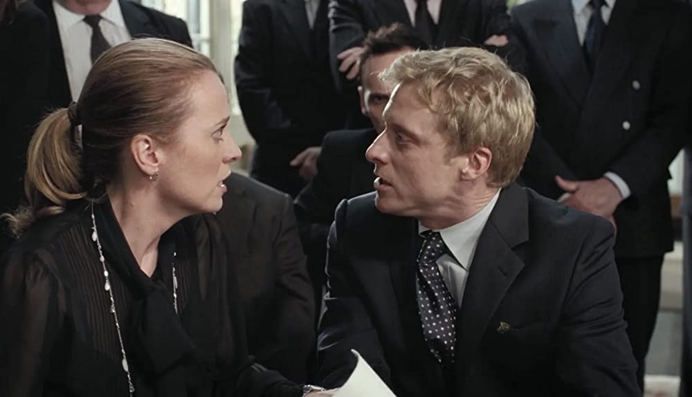 ハウエルズ家のちょっとおかしなお葬式の画像