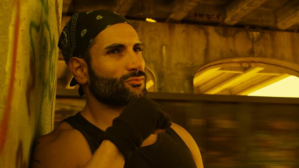 ネイキッド・リベンジ 赤の売春婦の画像