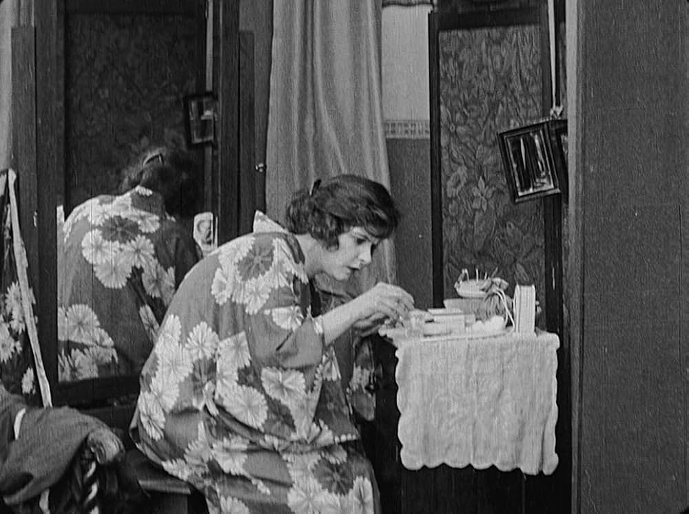 The Devil's Needle（原題）の画像