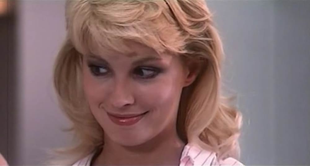 エマニエル5の画像