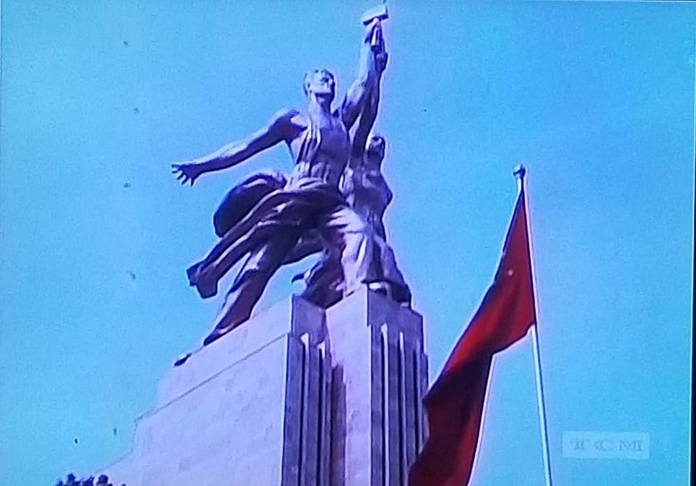 Paris on Parade（原題）の画像