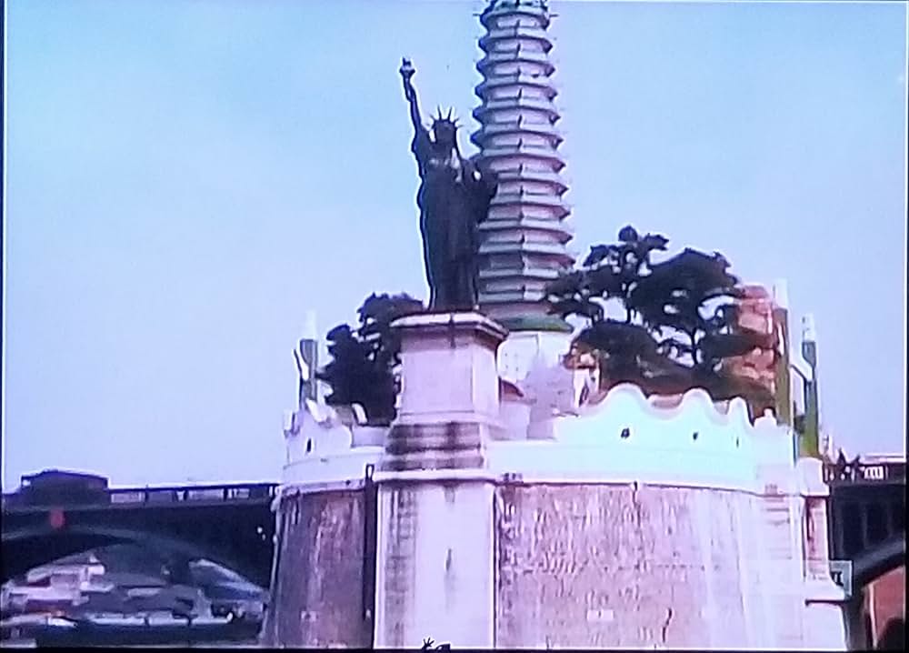 Paris on Parade（原題）の画像