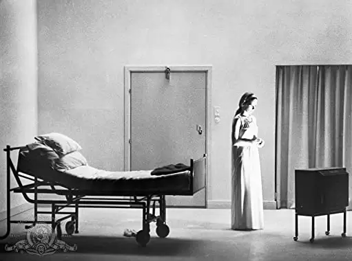 「仮面／ペルソナ」リブ・ウルマンの画像