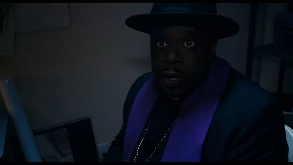 「A Haunted House」セドリック・ジ・エンターテイナーの画像