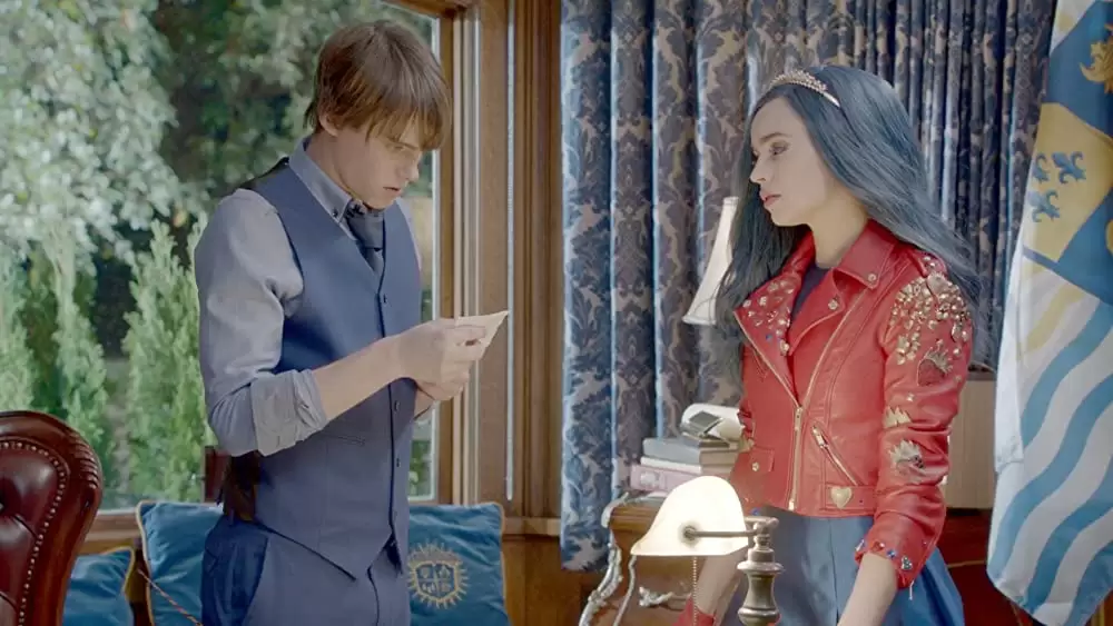 「ディセンダント2」ミッチェル・ホープ & ソフィア・カーソンの画像