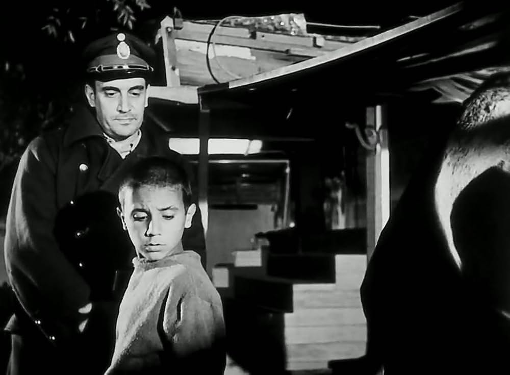 孤独な少年のクロニクルの画像