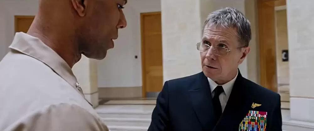 「ハンターキラー 潜航せよ」ゲイリー・オールドマン & コモンの画像