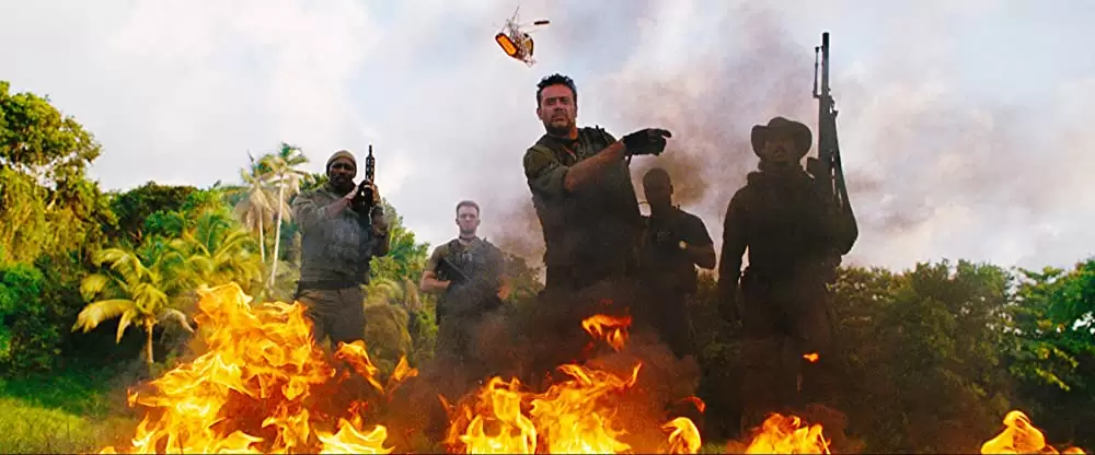 「ルーザーズ」イドリス・エルバ & クリス・エバンス & ジェフリー・ディーン・モーガン & Óscar Jaenada & コロンバス・ショートの画像