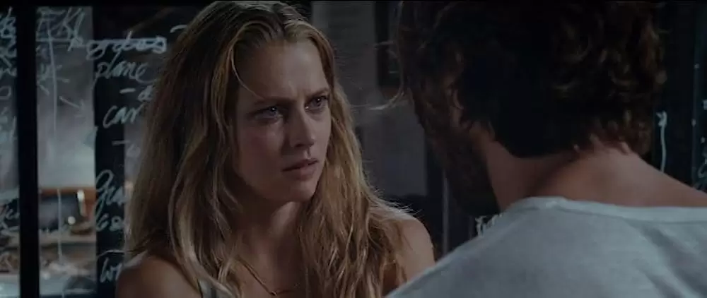 「2:22」ミキール・ハースマン & テリーサ・パーマーの画像