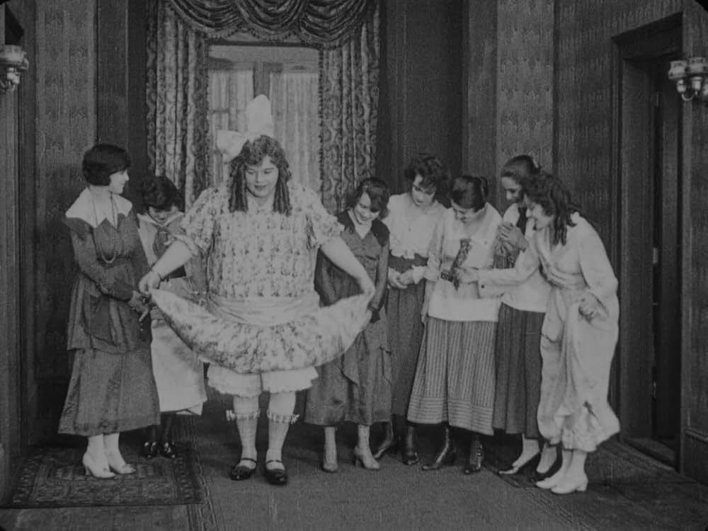 ファッティとキートンのおかしな肉屋／デブ君の女装の画像