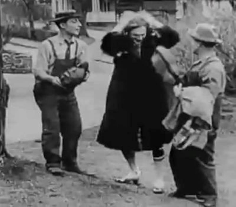 ファッティとキートンのおかしな肉屋／デブ君の女装の画像