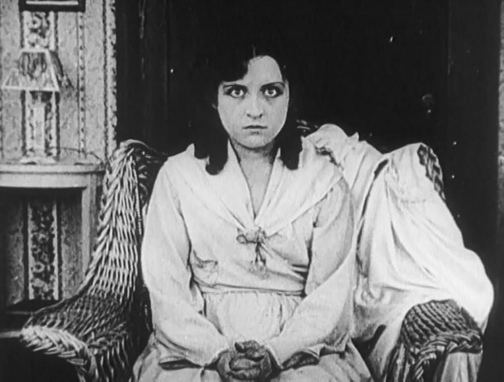 ファッティとキートンのおかしな肉屋／デブ君の女装の画像